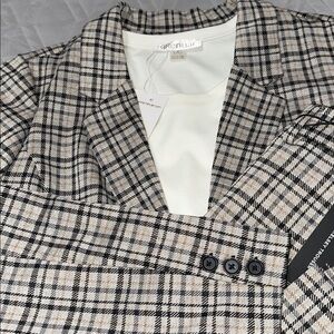 Sz L ⭐️NWT Liverpool Cashew (beige) Plaid Tartan Blazer